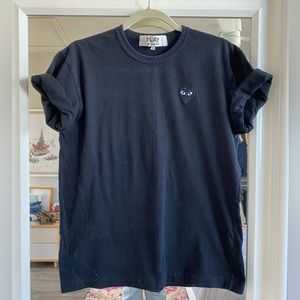 COMME DES GARÇONS PLAY T-shirt, Black, Sz. L (Japan), runs small
